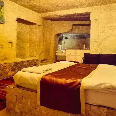 Stone Age Cappadocia נבשהיר