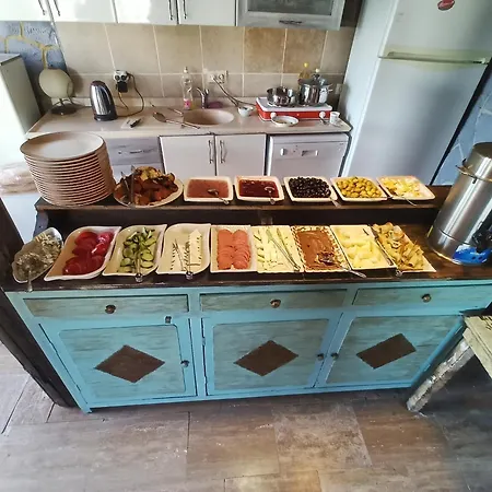 Stone Age Cappadocia נבשהיר