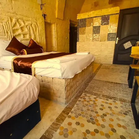 Stone Age Cappadocia נבשהיר